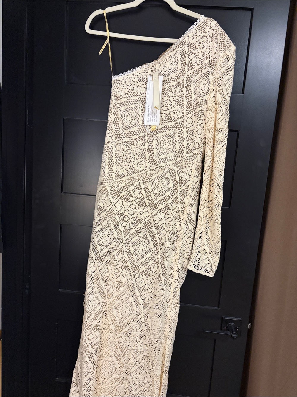 Bronx and banco One-Shoulder Crochet Throw or Coverlet in Cream